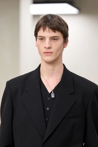 Look 101